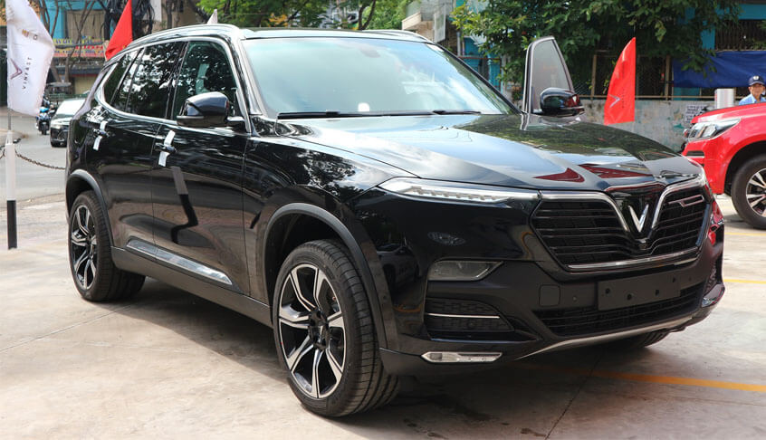 danh-gia-xe-vinfast-lux-sa20-1 Nên chọn VinFast Lux SA2.0 hay Mercedes GLC 200?